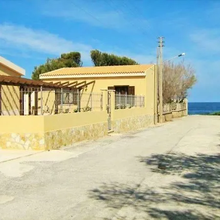 Apartment Case Nausicaa Pizzolungo *